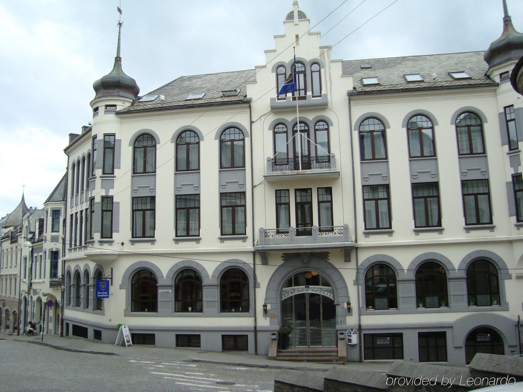 1904 4*
